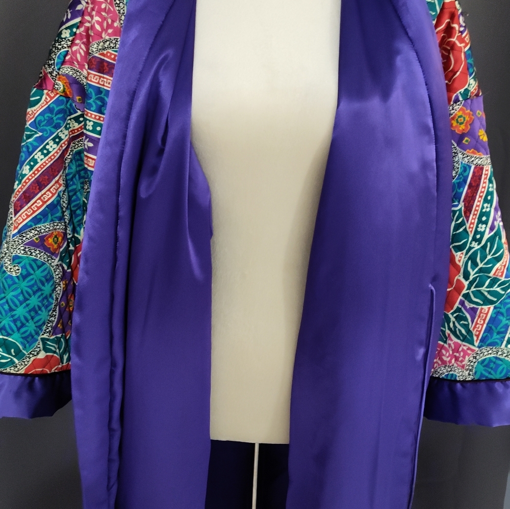 Vintage 1980s Kathleen Usherwood for Periphery Neiman Marcus Quilted Floral Robe - Picture 4 of 6